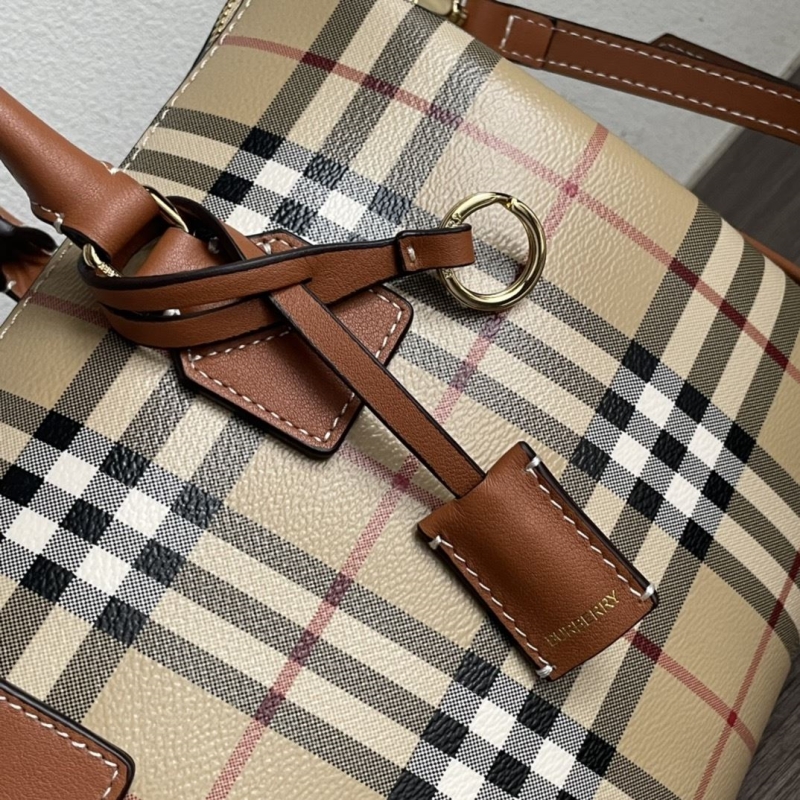 Bv*b*rry speedy bags